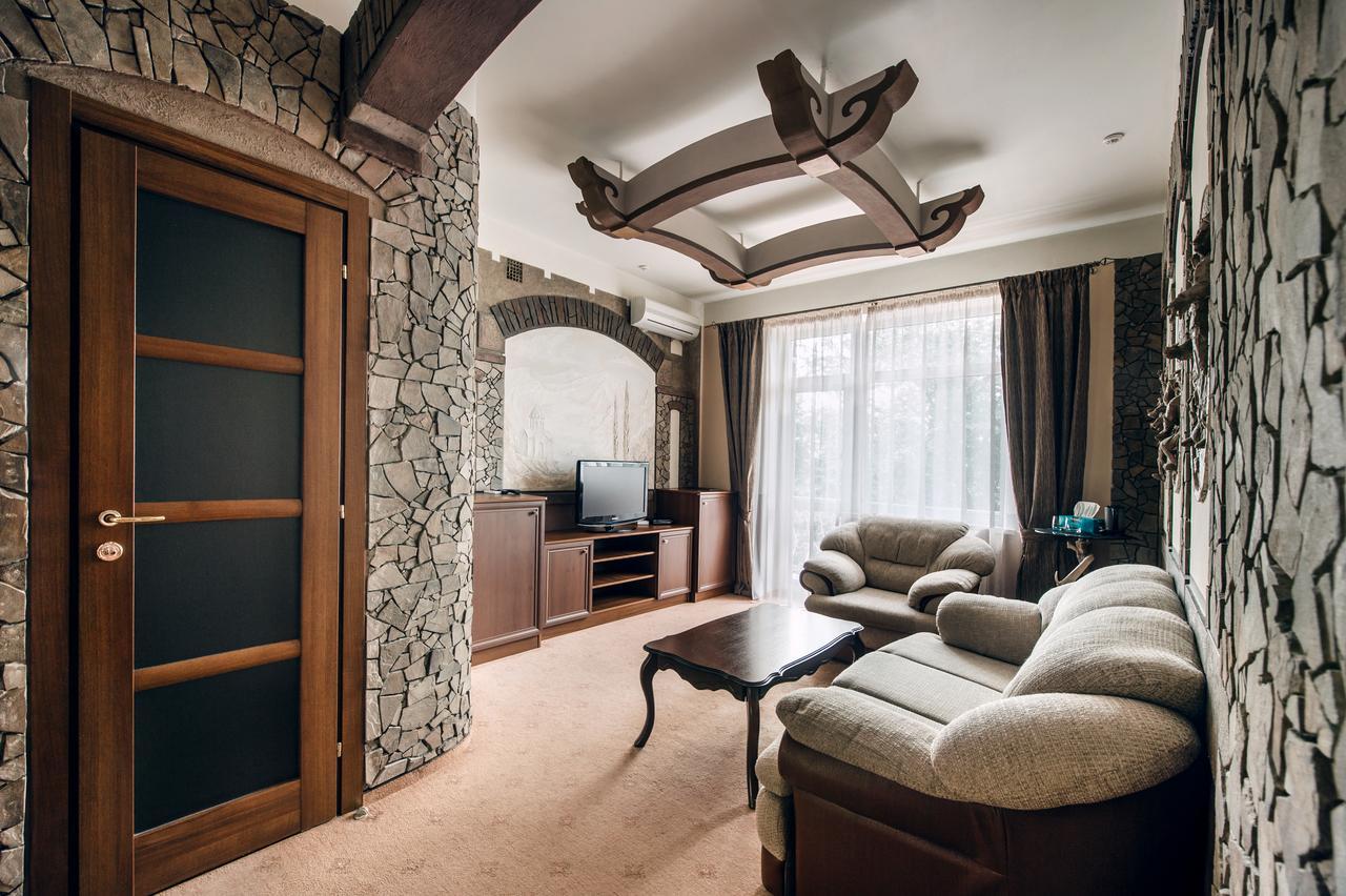 חארקיב Urartu Hotel מראה חיצוני תמונה