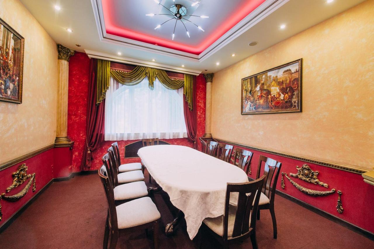 חארקיב Urartu Hotel מראה חיצוני תמונה