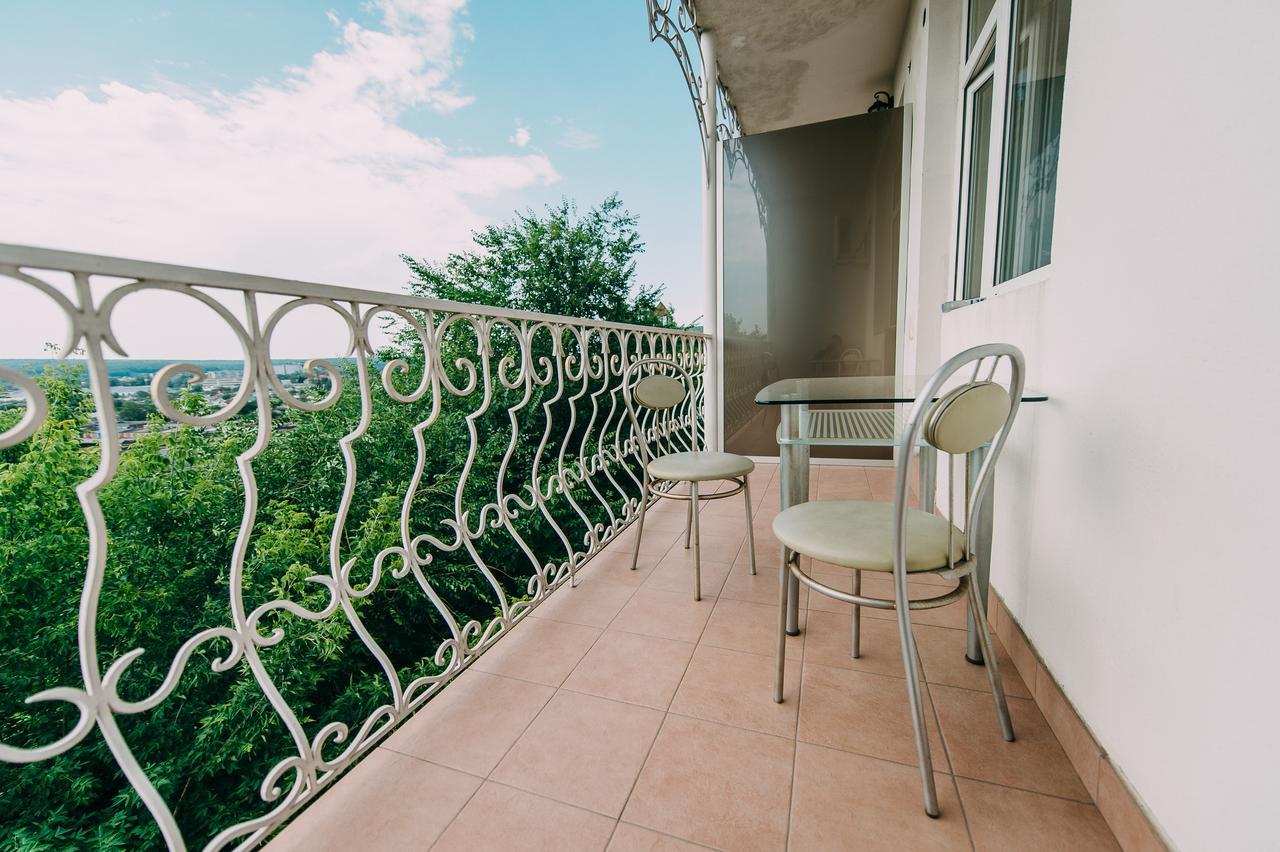 חארקיב Urartu Hotel מראה חיצוני תמונה