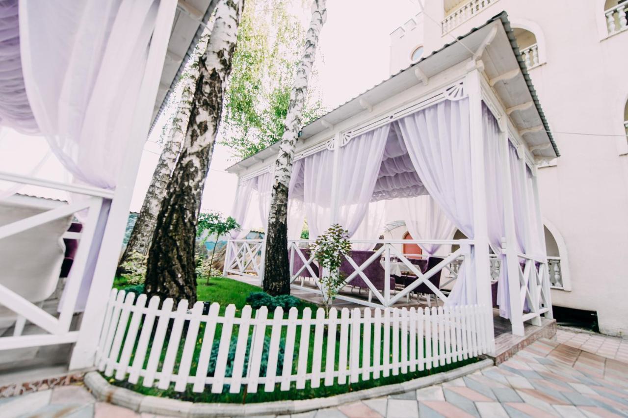 חארקיב Urartu Hotel מראה חיצוני תמונה