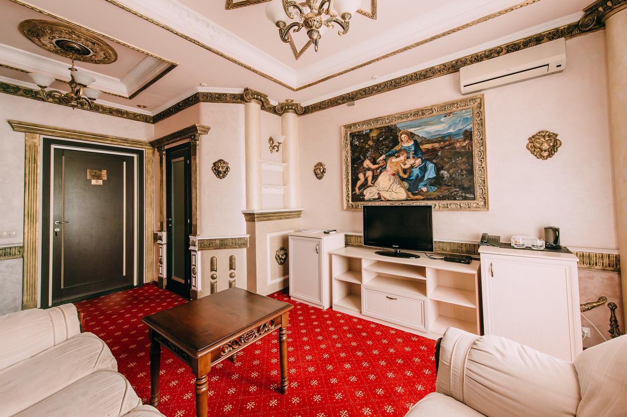 חארקיב Urartu Hotel מראה חיצוני תמונה